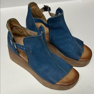 Miz Mooz Women’s Gloria Blue Leather Wedge Sandals
